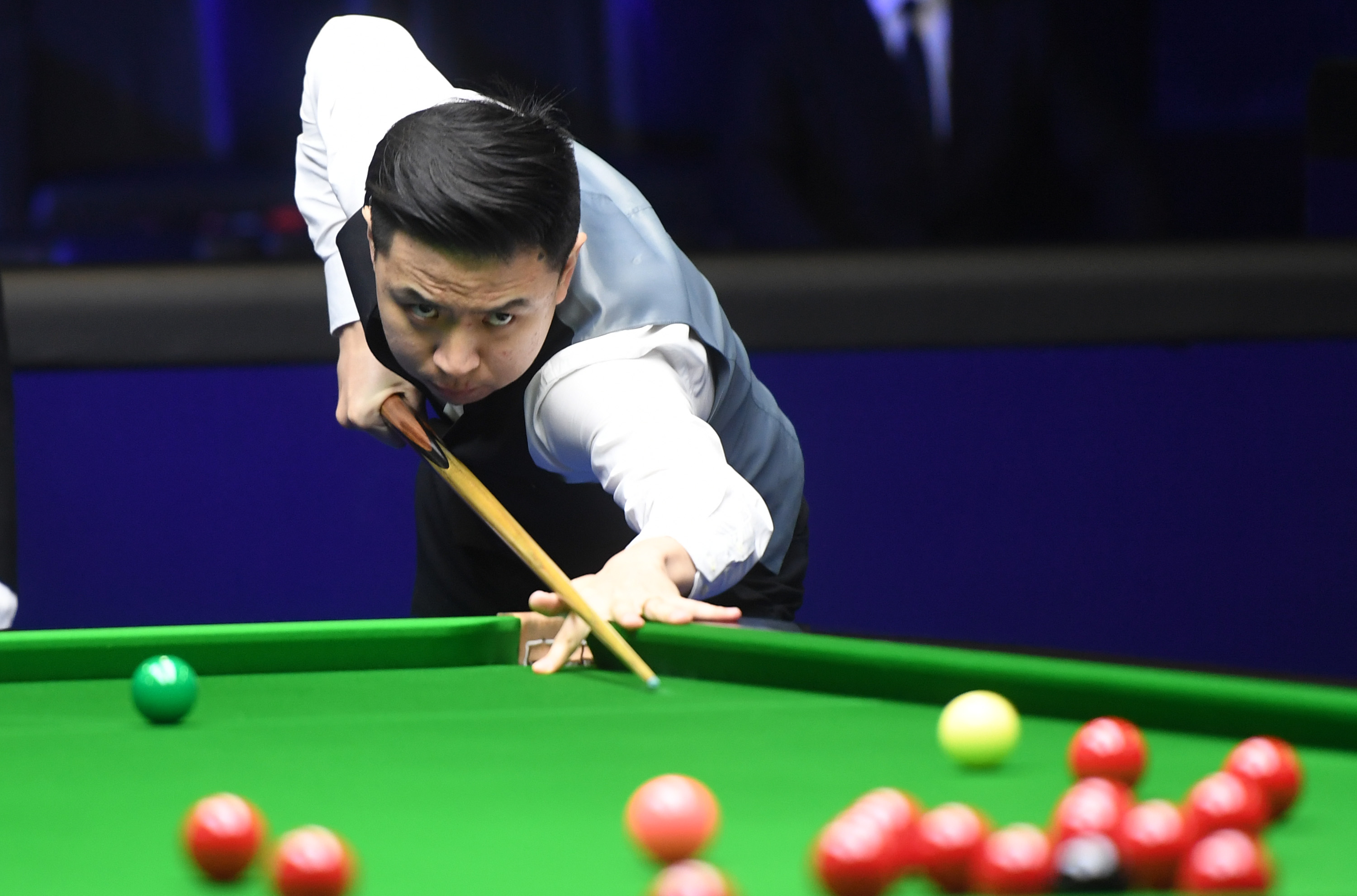 首个冠军 首个冠军