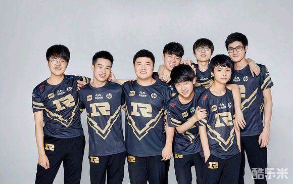 设计师们借 设计师们借