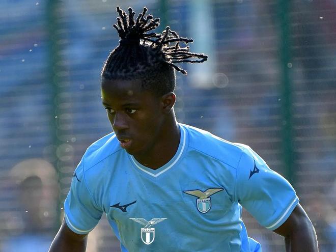 不少志愿者 不少志愿者